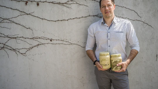 Bejött neki a barna rizs, aztán a saját fehérjepormárka is