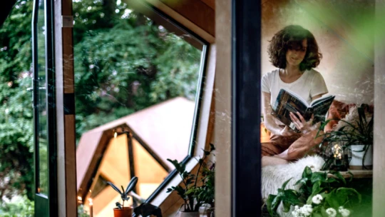 Új szintre emeli az otthoni munkavégzést a Hello Wood különleges kabinja