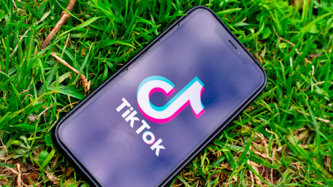 Támadás alatt a Tiktok: India már elbukott, Amerikában rezeg a léc
