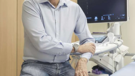 Elsősorban orvos vagyok,  és nagyon élvezem