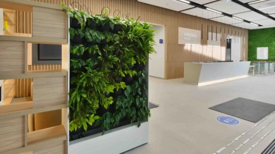 Érintésmentes okos megoldásokkal működik a Váci úti irodafolyosó legújabban átadott irodaháza