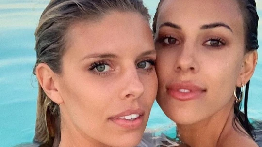 Imádták a fürdőruhákat, dollármilliós üzletet építettek köréjük