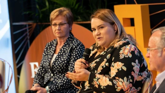 A családinál őszintébb vállalkozás a világon nincs