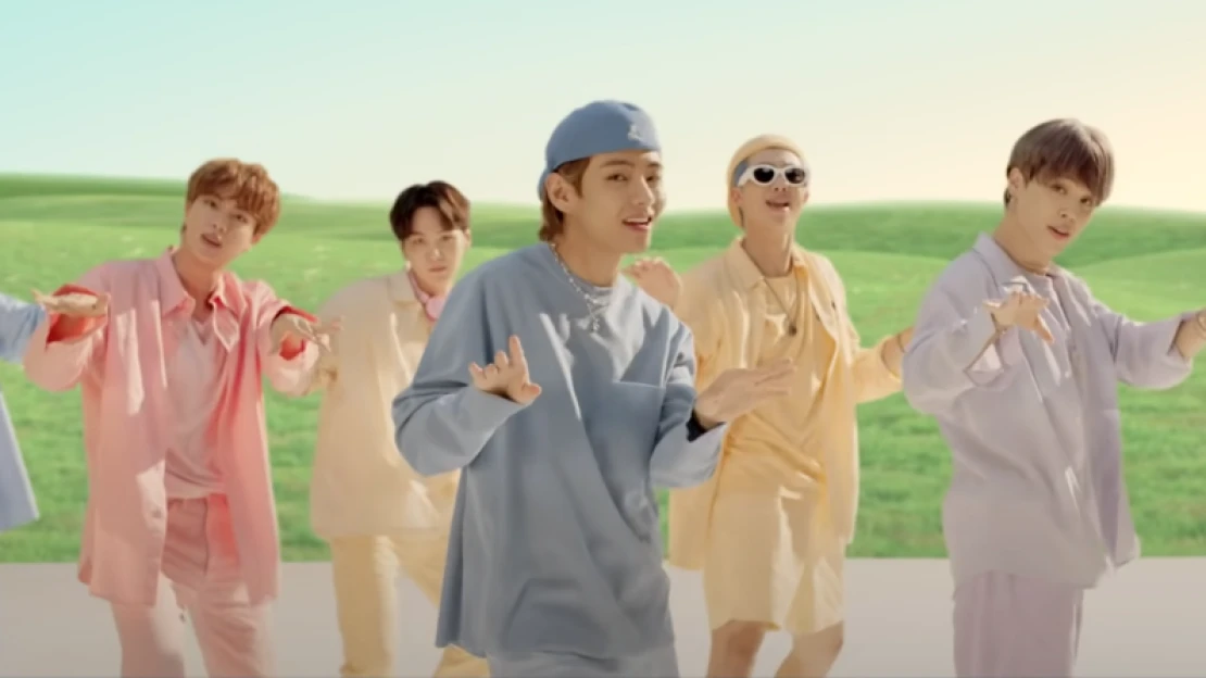 Milliárdossá vált a fiúbanda a kiadójuk első tőzsdei napján