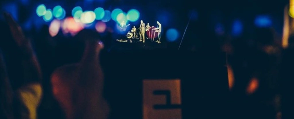 Zsebben hordozható koncertélményt ígér egy magyar hologramos startup