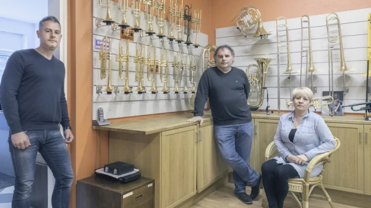 A magyar jazz krémjében nincs zenész, aki ne fordult volna már meg Csider Károly hangszerüzletében