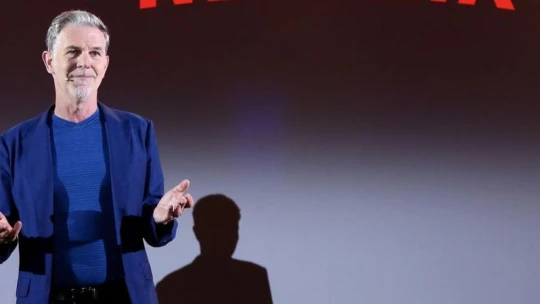 A Netflixnek olyan jól megy, hogy a filmjeihez már bankokra sincs szüksége