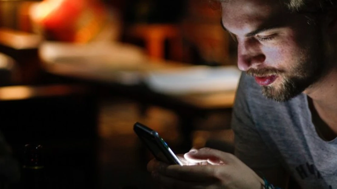 Miért ment neki a Whatsappnak Elon Musk és a fél internet?