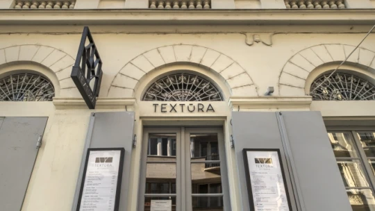 Katartikus hitetlenkedés