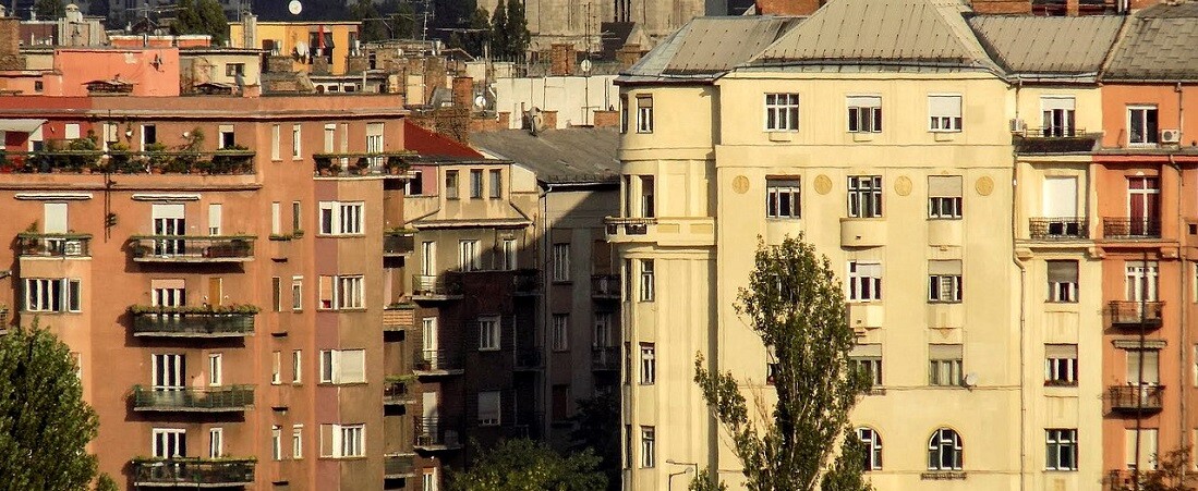 Budapesten már hamarabb kelnek el a házak, mint a lakások