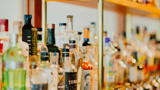 Beszáll az alkoholbizniszbe az Uber: 1,1 milliárd dollárért vett startupot