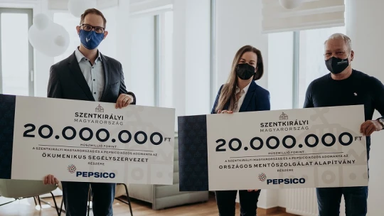 40 millió forint adomány érkezett a koronavírus-járvány harmadik hullámában a mentősöknek és az Ökumenikus Segélyzervezethez