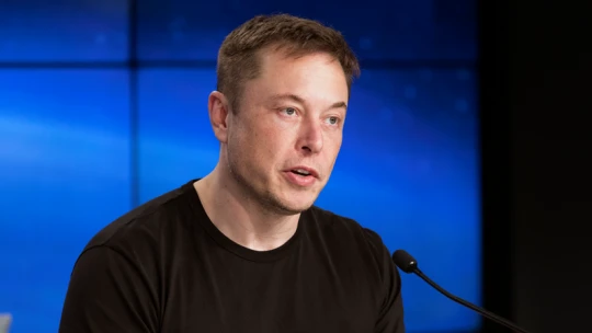 Rasszizmus miatt fizet a Tesla 137 millió dollárt egy dolgozójának