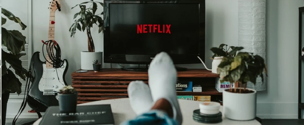 netflix, Mollie Sivaram Unsplash