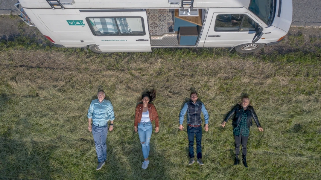 Duxy, Foxy és a többiek