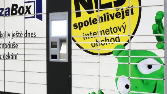 Az Alza automatás élelmiszerszállítással újít be