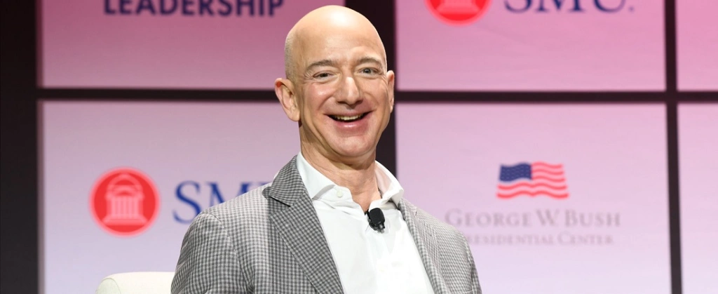 Jeff Bezos az űrbe megy – petíció indult, hogy maradjon is ott