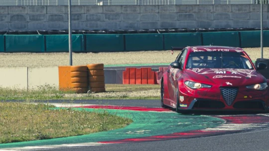 Michelisz csapata bemutatkozik az új, elektromos túraautó-bajnokságban