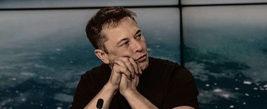 Elon Musk szerint a SpaceX űrhajója felkapkodhatja az űrszemetet a Marsra menet