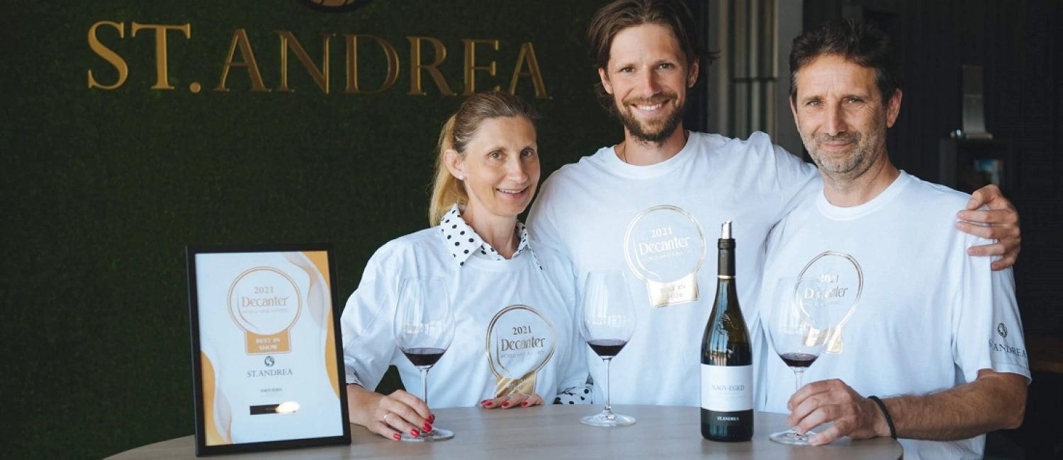 Magyar a világ egyik legjobb bora, több díjat is elhoztak a rangos versenyről a hazai borászok