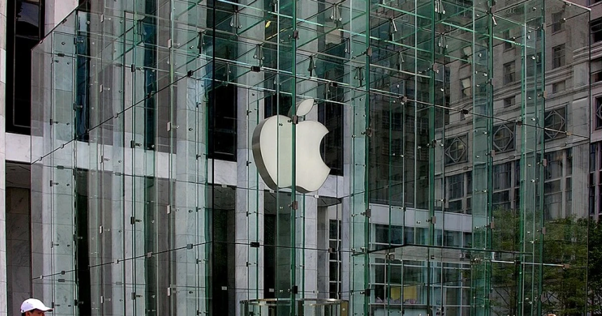 Trump hatás: megrohamozták az amerikai Apple-üzleteket