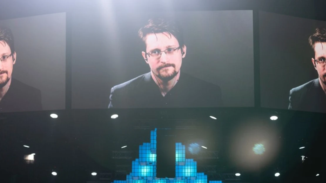 Edward Snowden szerint a magyar megfigyelési botrány az év sztorija