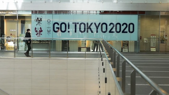Csökkentett nézőszám, alacsony átoltottság és óvszerosztás: így készül Japán az olimpiára