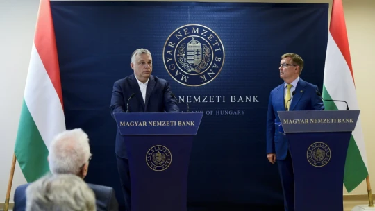 A hét eseménye meg sem történt, mégis éves mélypontjára lökte a forintot