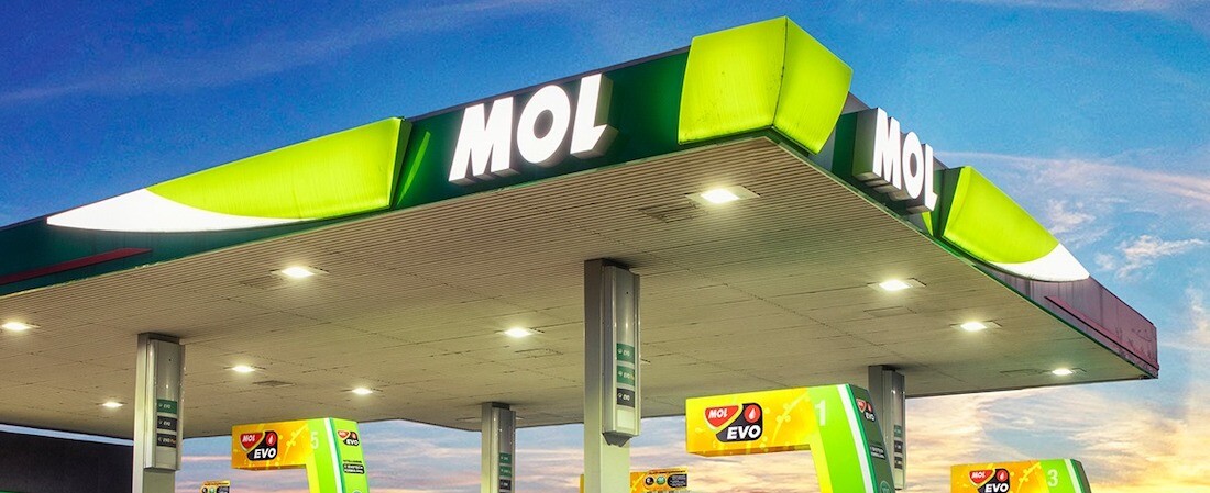 Mostantól a gyorstöltőket is korlátozza a Mol a hatósági árak miatt