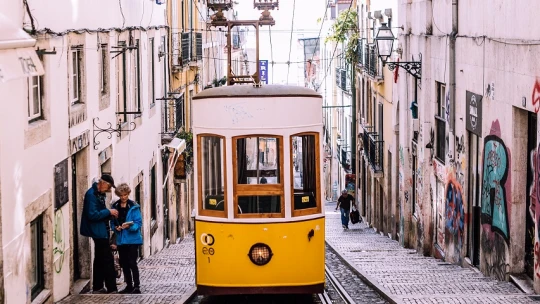 Portugáliában csak oltási igazolással vagy negatív teszttel lehet megszállni