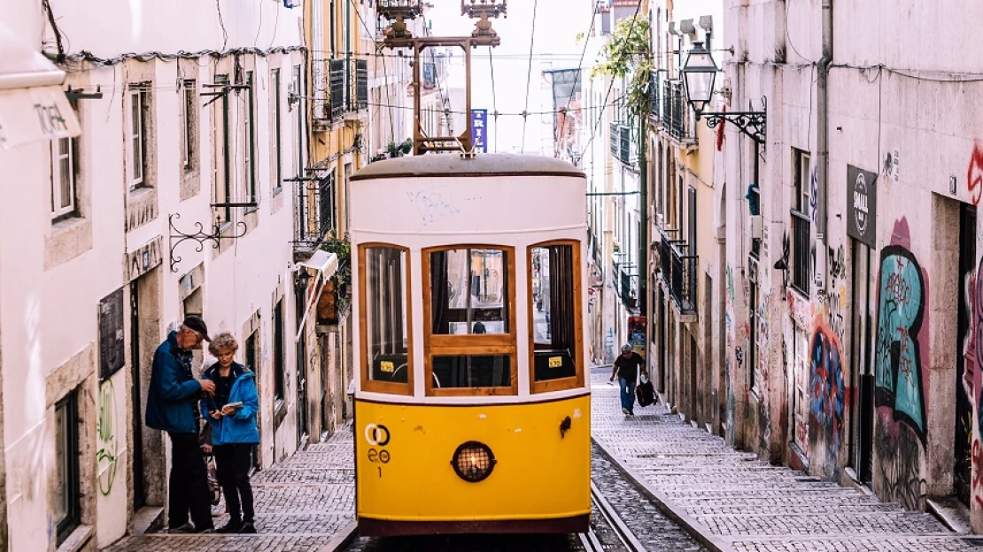 Portugáliában csak oltási igazolással vagy negatív teszttel lehet megszállni