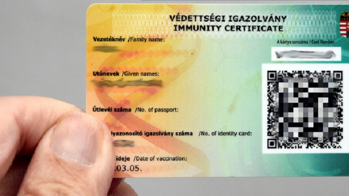 Nagyon jól járt a Nyomda a védettségi igazolványokkal