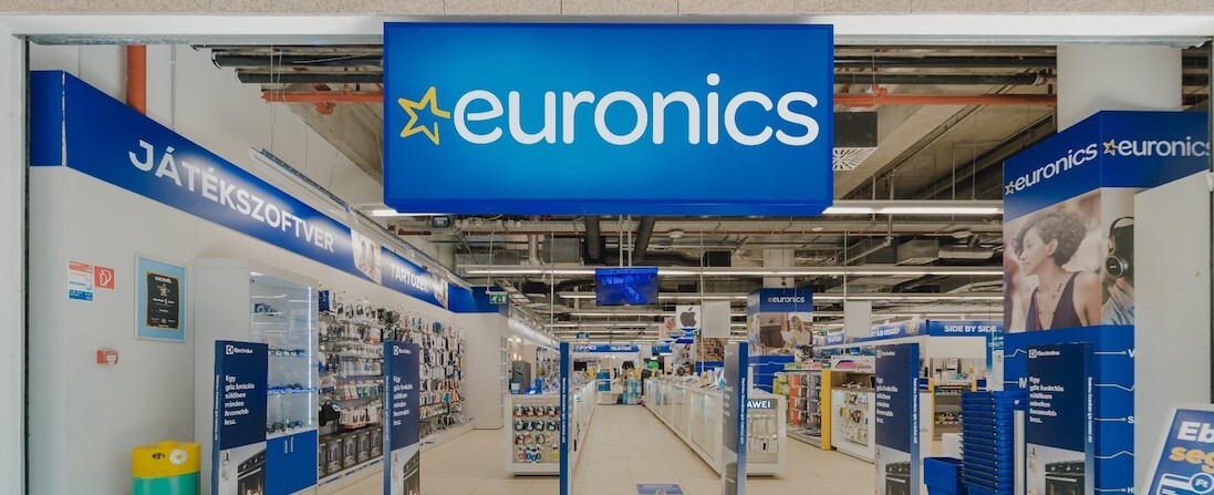 Az Euronics közzétette, mennyit keresnek náluk a raktárostól az áruházvezetőig