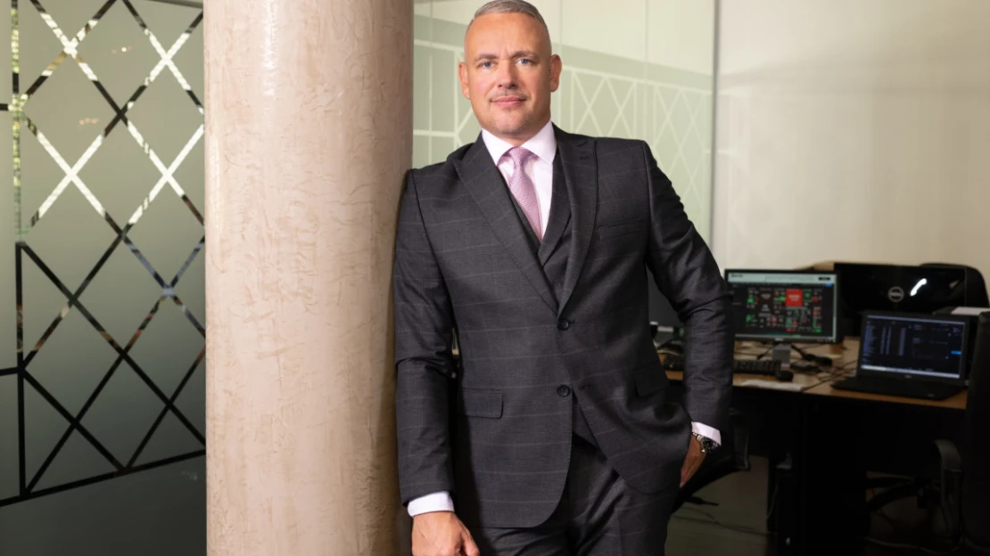 Erős kapcsolatok – Okos megoldások