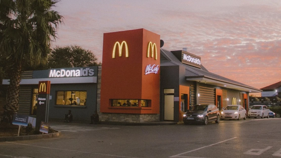 A McDonald’s turmixait is utolérte a kamionsofőr hiány az Egyesült Királyságban