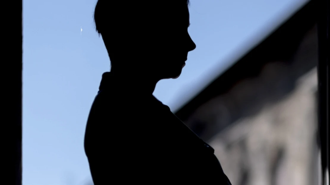 HIV-pozitív anya HIV-negatív kisfiút szül