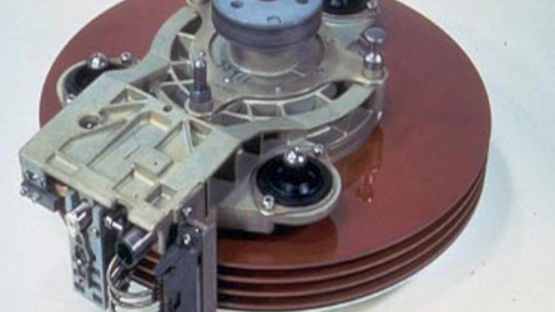 Gojko Mitics tárhelye