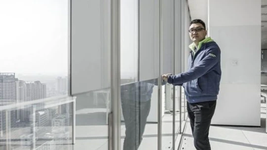 Kína 27 milliárd dollárt borotvált le  harmadik leggazdagabb üzletemberének vagyonából