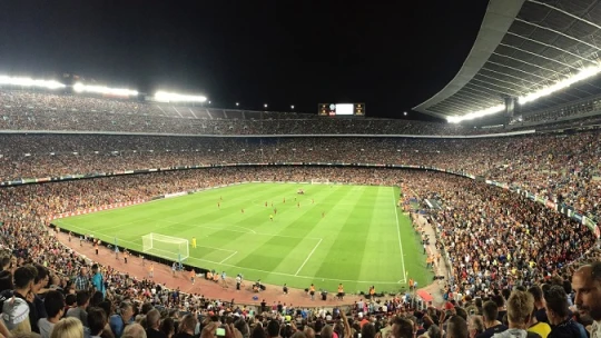 Dubajból ajánlottak 1,5 milliárd eurós mentőövet az FC Barcelonának