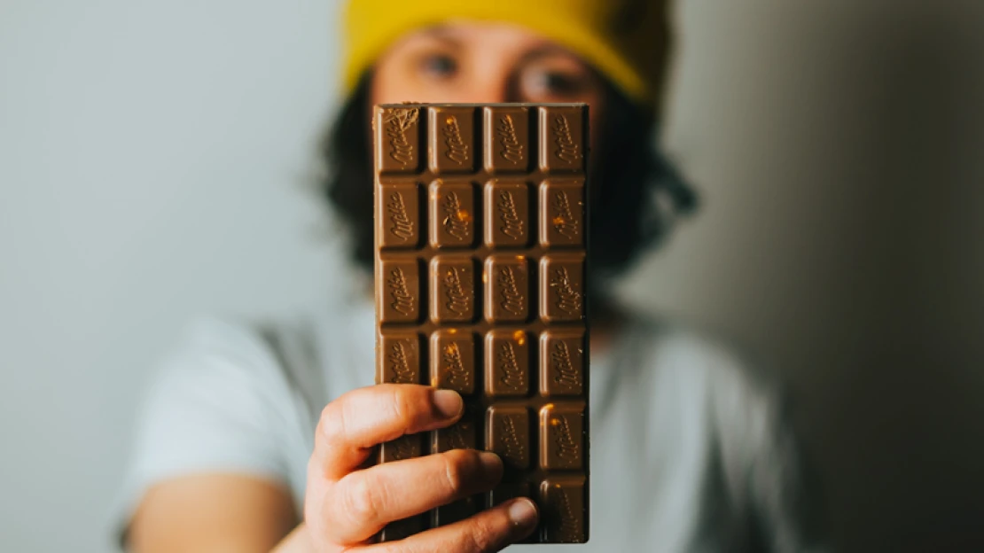 Lila vagy lila? A Milka a csomagolás miatt perelne egy vegán csokigyártót