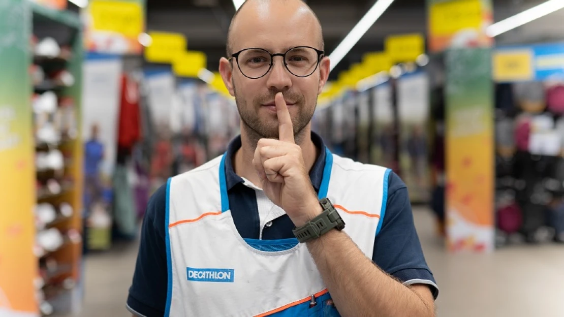 Bővíti csendes nyitvatartási idejét a Decathlon, más cégeket is támogatna ebben