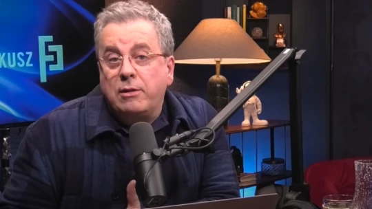 Friderikusz: Megdöbbentett, hogy egy újságírónak ekkora baromságokra van energiája