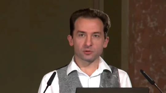 Csak kevés vakcina ad egész életre védettséget, a rák elleni oltásra még várni kell – Karikó magyar kutatótársa küzd a tévhitek ellen
