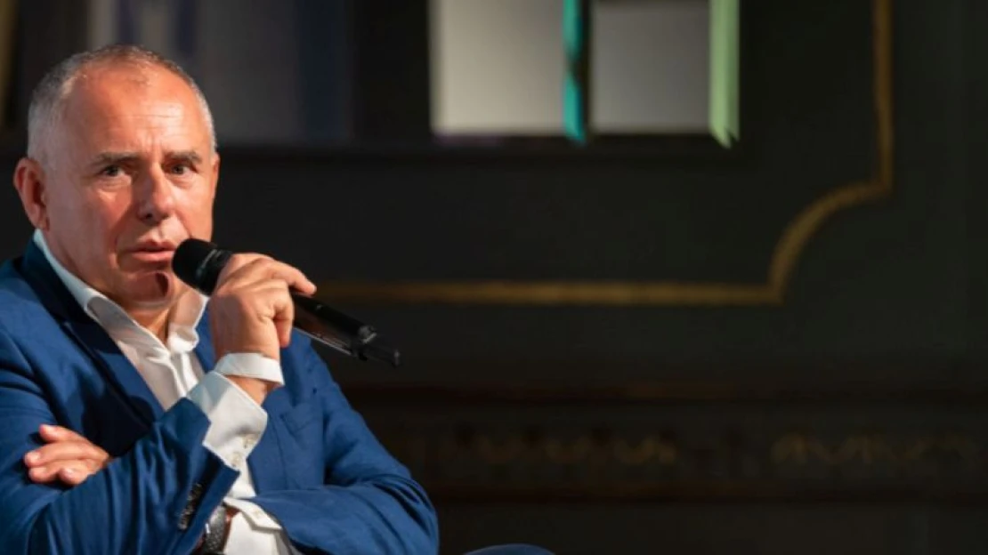 Mindannyian hozunk rossz üzleti döntéseket, még te is – visszaszóltak a Central milliárdos tulajdonosának