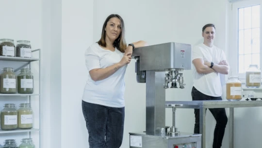 Állatokon sosem tesztelek, csak magamon