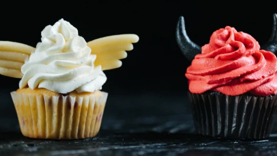 Angyal és ördög cupcake – süsd meg a gyerekekkel, a gyerekeknek vagy csak úgy