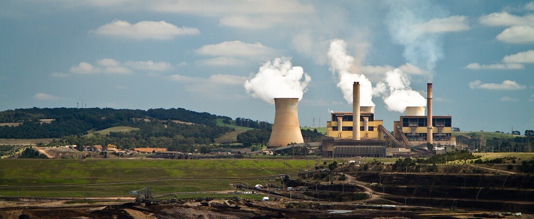 Zöld váltásról beszélnek, mégis átadták az óriási szénerőművet