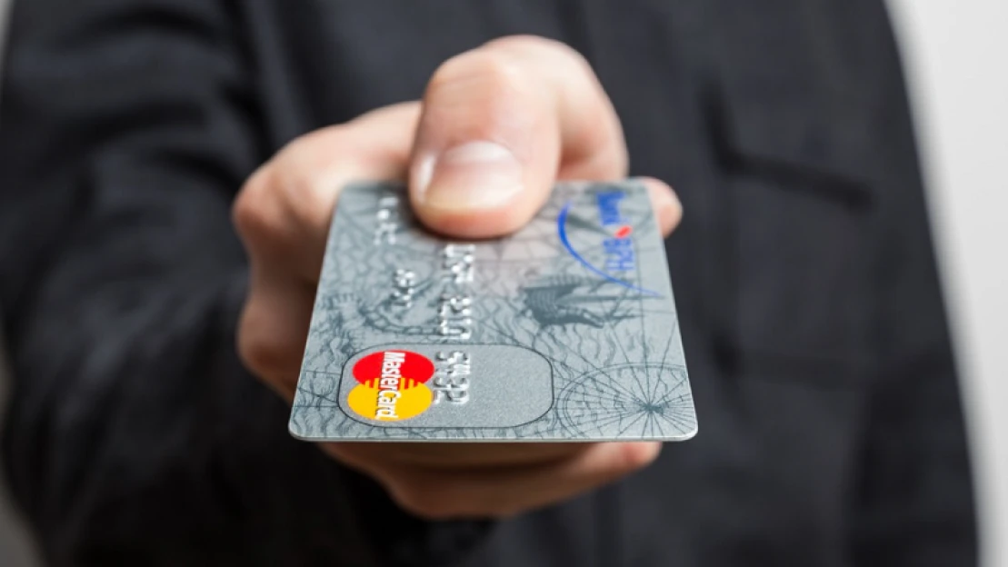 Lassan a kártyás fizetésekre is hatással lehet a chiphiány