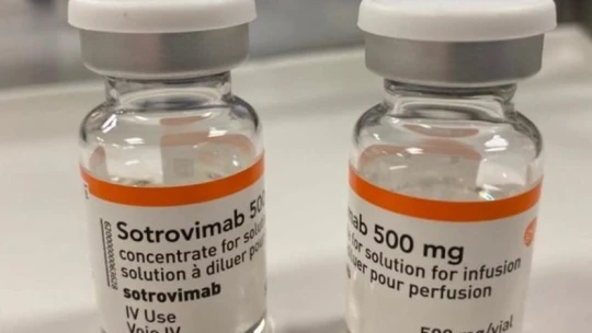 Ez a gyógyszer jelentheti a megoldást a koronavírus mutációi ellen