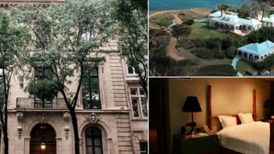 Számos fotó került elő a szexuális ragadozó, Epstein tengerparti luxusvillájáról
